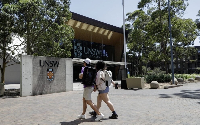 澳洲政府限制政策未阻留学生涌入大学,国际生录取再创历史新高 澳洲政府限制政策未阻留学生涌入大学,国际生录取再创历史新高