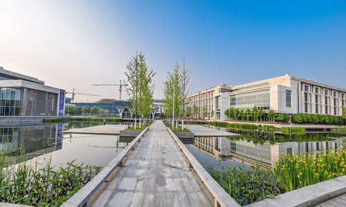 昆山杜克大学.jpg 昆山杜克大学.jpg