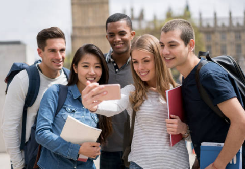 西悉尼大学经济学.png 西悉尼大学经济学.png