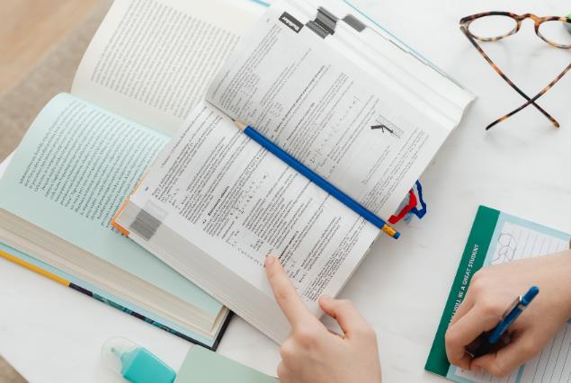 伯明翰大学研究生选课指导 伯明翰大学研究生选课指导